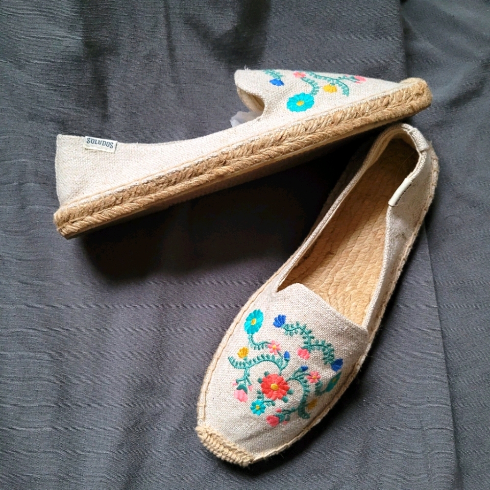 Soludos | Embroidered Floral Espadrille Flat 8